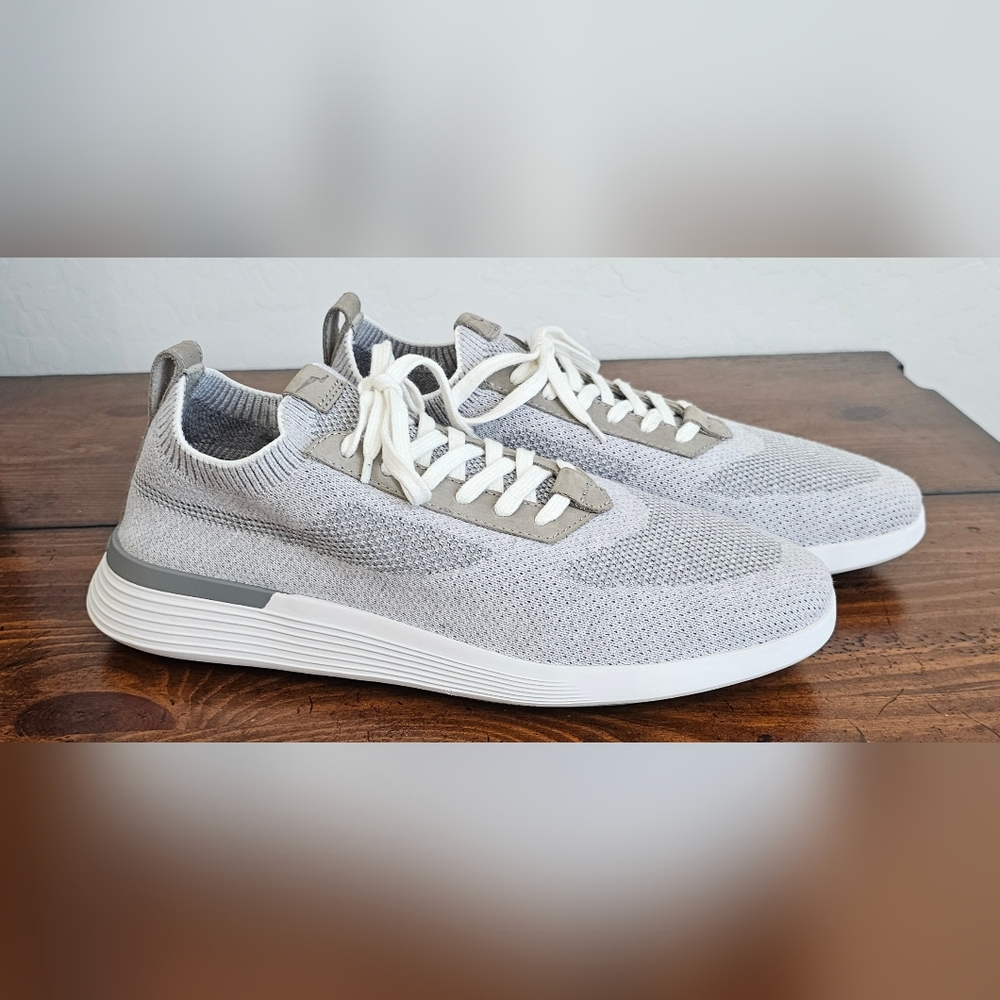 Wolf & Shepherd Classy Gray Knit Men's Sneakers/Shoes w/White Sole Sz 8 NWOB